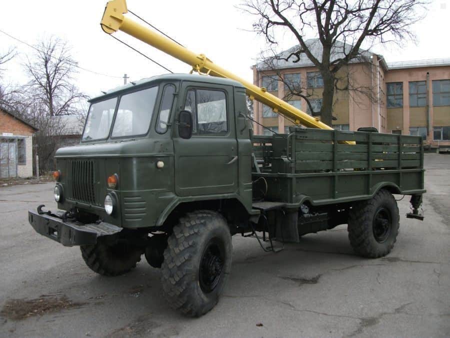 Ямобур «БМ 302» на базе ГАЗ 66